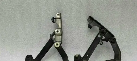 Mercedes-Benz SLK R171 Engine bonnet/hood hinges A1718800128