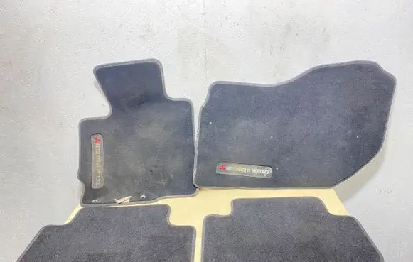 Mitsubishi Eclipse Cross Car floor mat set MZ314997