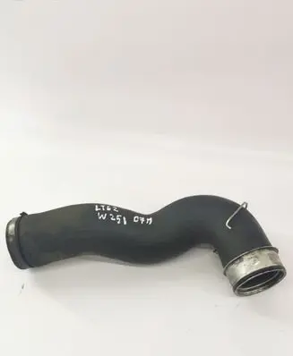 Mercedes-Benz R W251 Intercooler hose/pipe A251529382