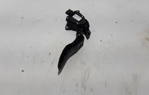 Nissan Qashqai Accelerator throttle pedal 180024BA0B