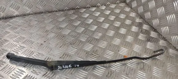 Volkswagen Transporter - Caravelle T4 Front wiper blade arm 701955409A