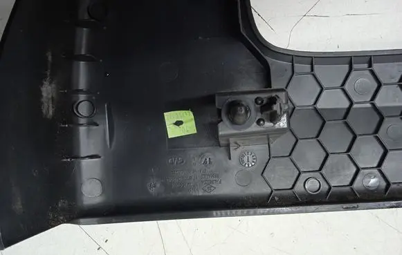 Opel Vivaro Front door seat control surround trim 93450763