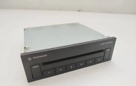 Volkswagen Phaeton CD/DVD changer 3D0035110