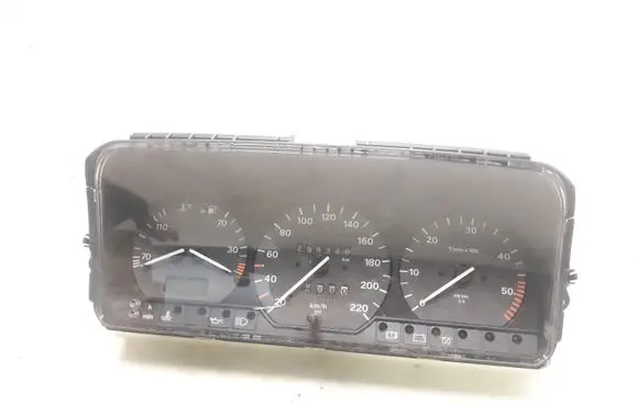 Volkswagen PASSAT B4 Speedometer (instrument cluster) 3A0919033B 3A0919059A