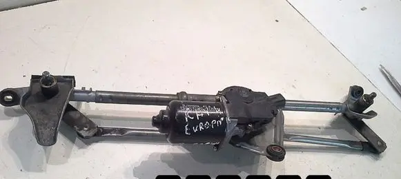 Toyota RAV 4 (XA10) Front wiper linkage and motor