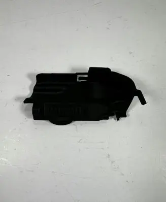 Volkswagen Touran I Loading door lock 