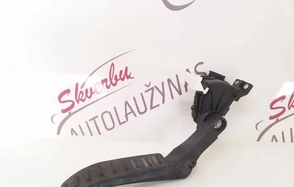 Porsche Cayenne (92A) Accelerator throttle pedal 7L0723507E 6PV00802626