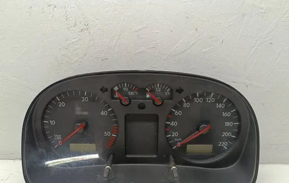 Volkswagen Golf IV Speedometer (instrument cluster) 1035100002