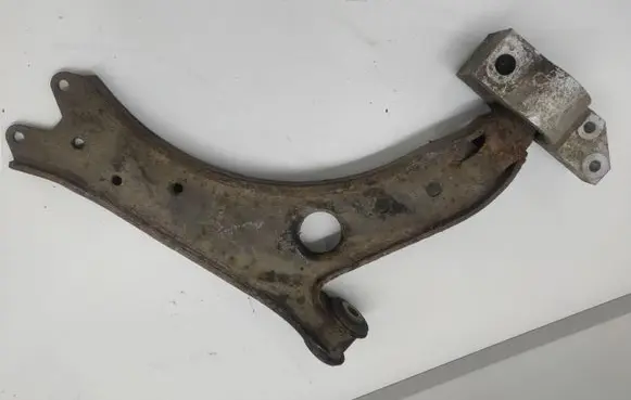 Volkswagen Golf Plus Front lower control arm/wishbone 1K0407153G 1K0407152AC