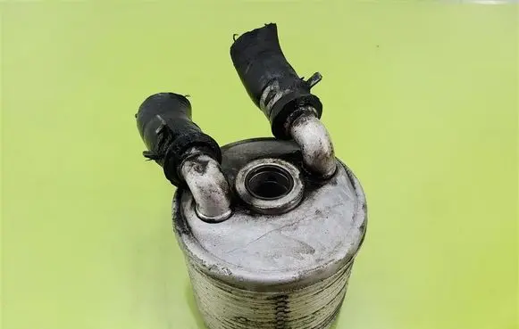 Peugeot 607 Engine oil radiator 