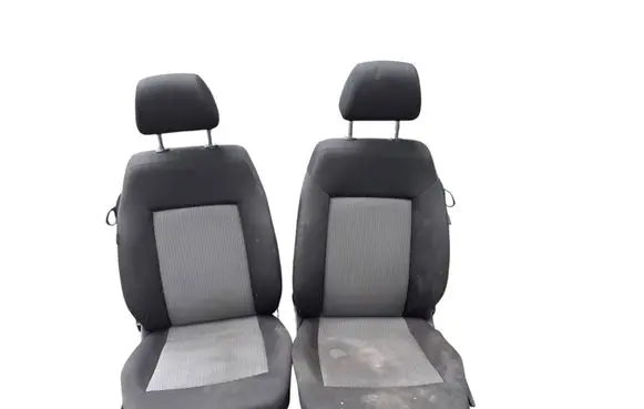Volkswagen Polo V 6R Front driver seat 