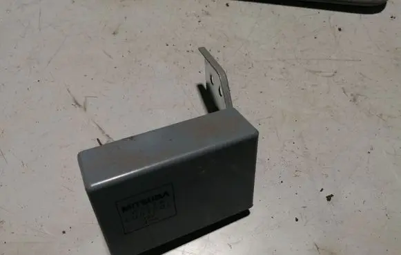 Honda HR-V Window wiper relay 