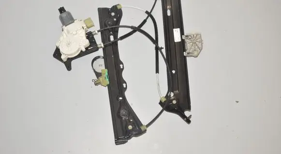 BMW 4 F36 Gran coupe Front door window regulator with motor 7326328