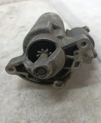 Peugeot 106 Starter motor 0001112029 1005321512 026309