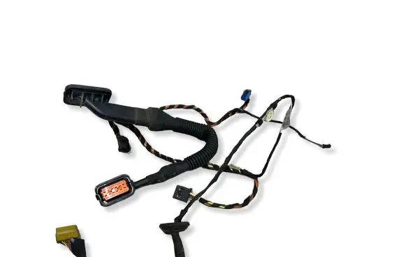 Mercedes-Benz ML W164 Rear door wiring loom 13709768 Z44589768