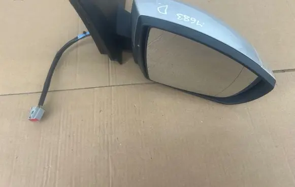 Ford Galaxy Front door electric wing mirror E9034347 E9014347