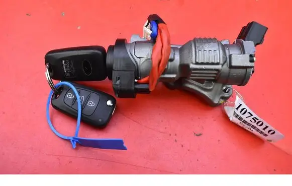 Hyundai i30 Ignition lock ZDC2