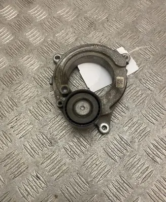 BMW 3 G20 G21 Alternator belt tensioner 8580360