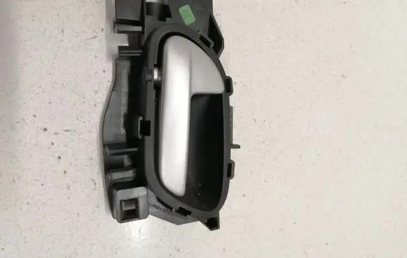 Peugeot 207 Front door interior handle 96802456VV