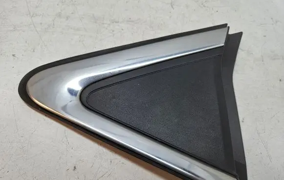 Mitsubishi Eclipse Cross Fender trim (molding) 7405A760