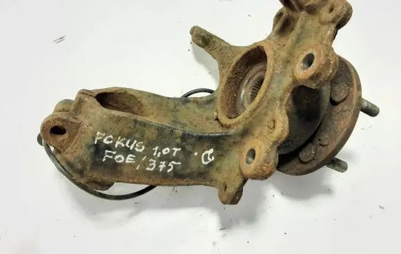 Ford Focus Front wheel hub