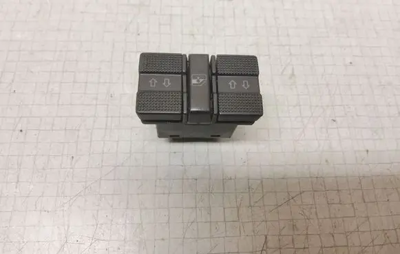 Volkswagen Golf III Electric window control switch 1H0959855A