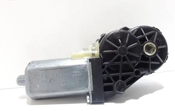 Porsche Cayenne (9PA) Seat adjustment motor 0390201948