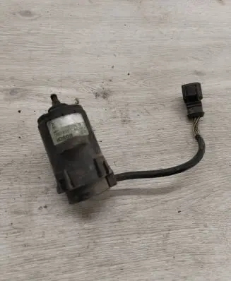 Volkswagen Golf III Acceleration sensor 0205001014