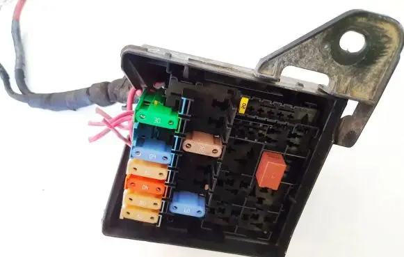 Renault Laguna III Fuse box set 240110092r 55rj10r07