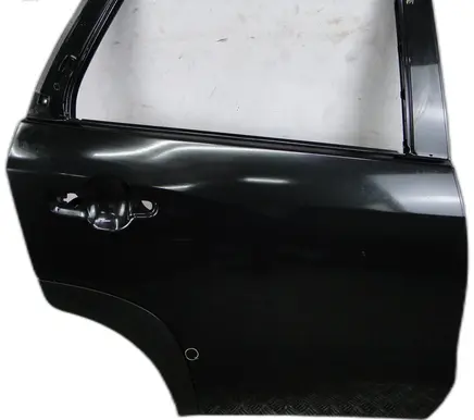 Suzuki SX4 S-Cross Rear door