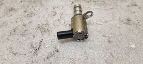 Volkswagen Golf VII Oil pressure sensor 06K115243L 20230413 6CV1N