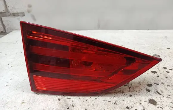 BMW X1 E84 Tailgate rear/tail lights 03427500 2990113 2301012327