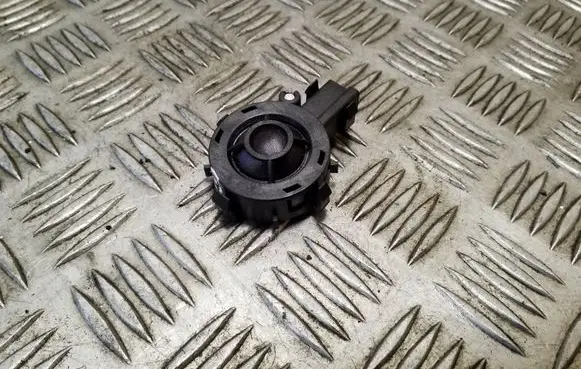 Volvo XC70 High frequency speaker in the rear doors 31252330