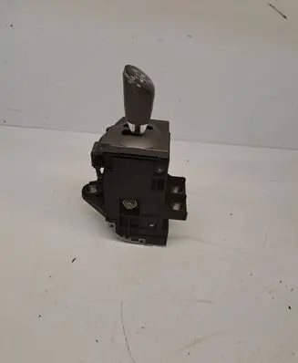 Toyota Prius (NHW20) Gear shifter/selector 