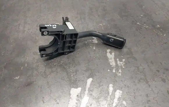 Audi A4 S4 B5 8D Wiper control stalk 8D0953503A CZK0301203000