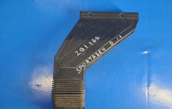 KIA Sportage Air intake duct part 28210D3100