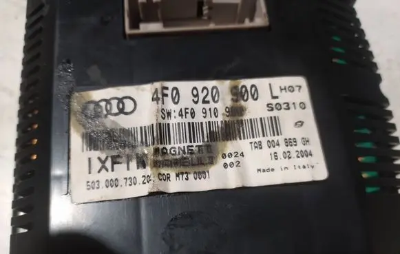 Audi A6 S6 C6 4F Speedometer (instrument cluster) 4F0920900L 50300073020 4F0910900
