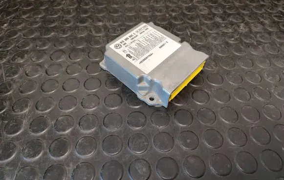 Skoda Octavia Mk2 (1Z) Airbag control unit/module 1K0909605S