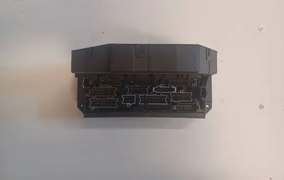 Mercedes-Benz CLS C218 X218 Fuse module A2129004500