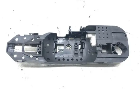 Renault Megane III Front door exterior handle/bracket 806060041R