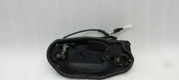 BMW 5 E60 E61 Front door exterior handle/bracket 7075157