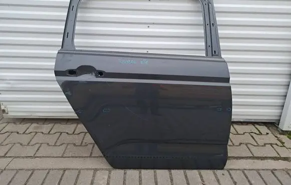 Volkswagen Touran III Rear door 5TA833312P