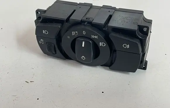 BMW 5 E60 E61 Light switch 6953735