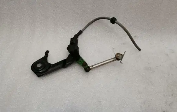 Rear air suspension level height sensor