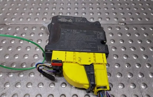 Mercedes-Benz E W213 Airbag control unit/module S26383309 A2139007105 A2139010104