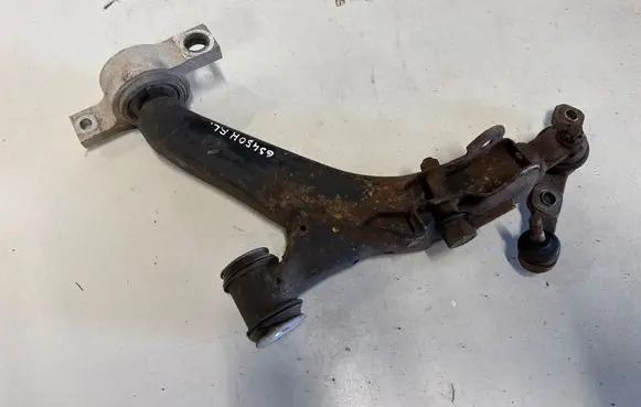 Lexus GS 300 350 430 450H Front lower control arm/wishbone 4864030290