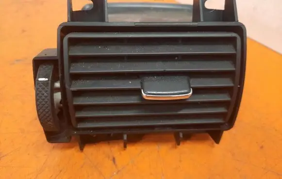 Ford Transit - Tourneo Connect Dashboard side air vent grill/cover trim 8C1119C682