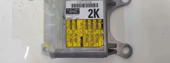 Toyota RAV 4 (XA30) Airbag control unit/module