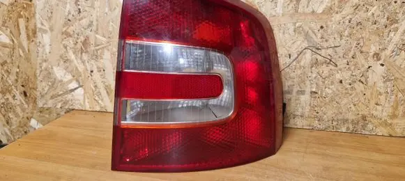 Skoda Octavia Mk2 (1Z) Rear/tail lights 086651912r