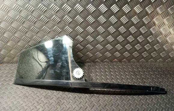 BMW 5 GT F07 Rear vent window glass 51357197885 7197885